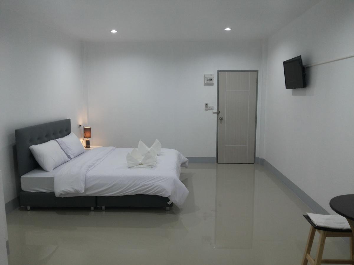 Dk Grand Hotel Chanthaburi Bagian luar foto